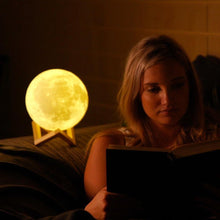 Load image into Gallery viewer, USB Wireless Moon Lamp